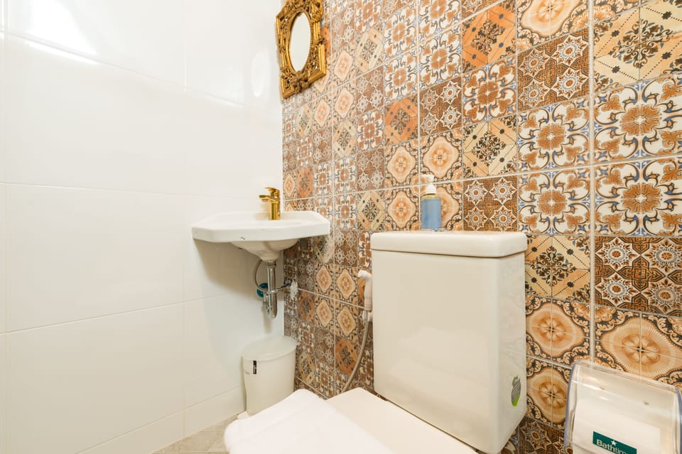 1 BD in Chinese Shophouse, Chinatown BKK