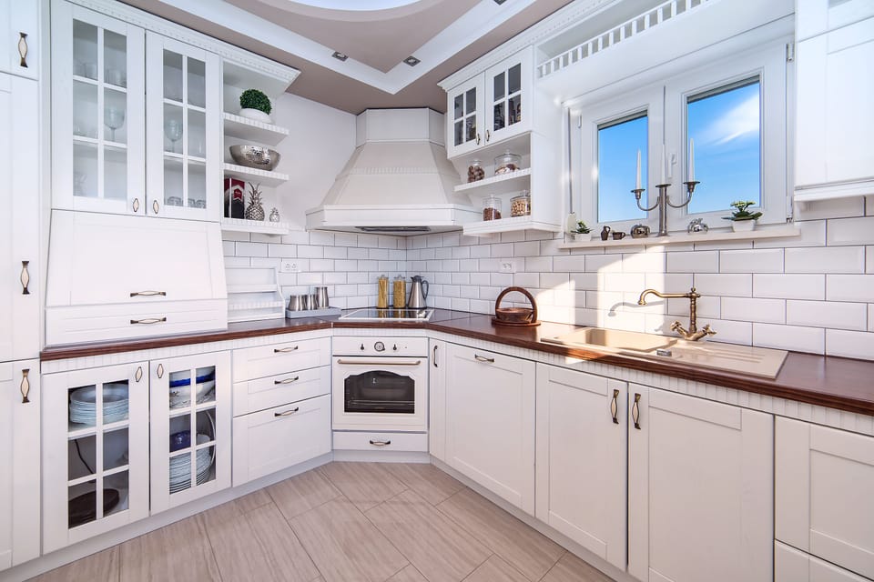 Fully- equipped, spacious kitchen where you can start your new cooking adventure