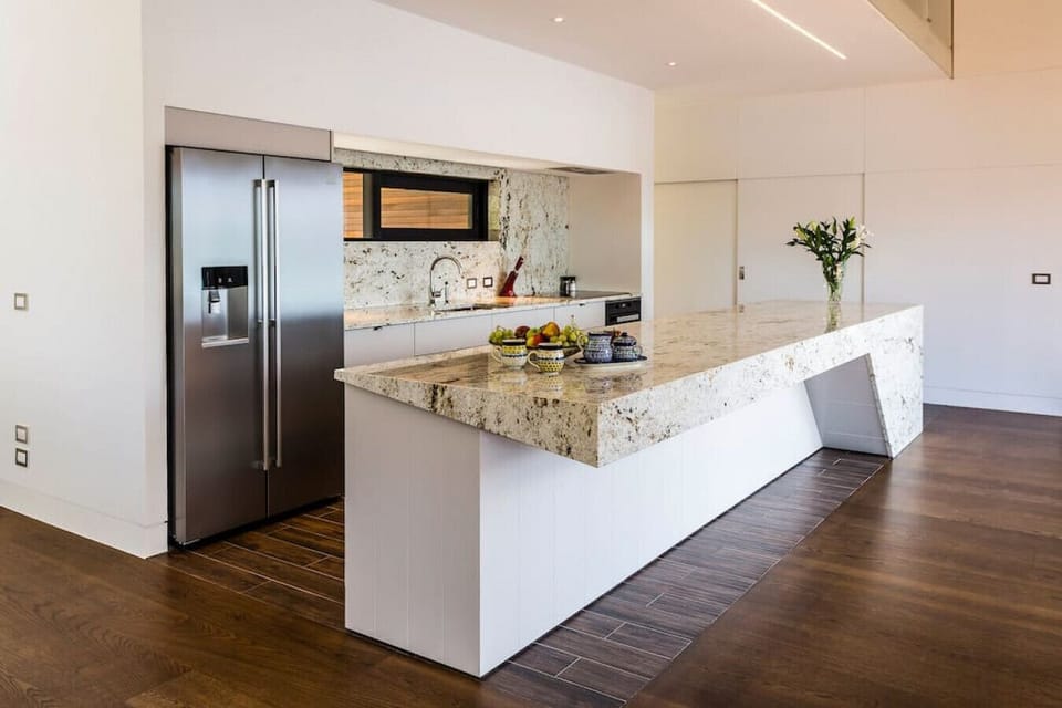 Take advantage of our concierge services and arrive to the fridge and pantry stocked, or a scrumptious welcome platter. Charges apply, please enquire.