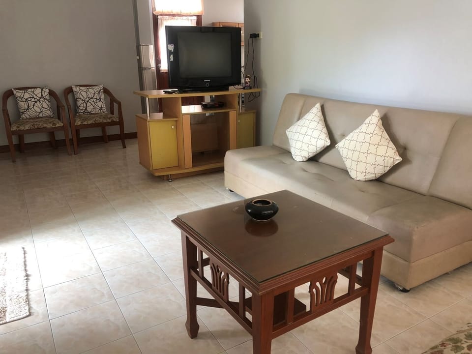 Baan Anuntanaruk 2 Bedroom Garden View D