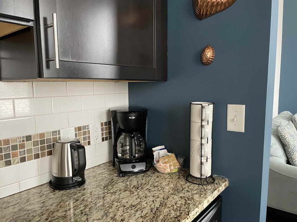 Coffee/Tea set up