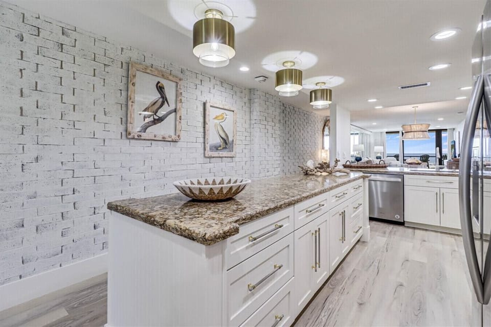 Kitchen with Expansive Island