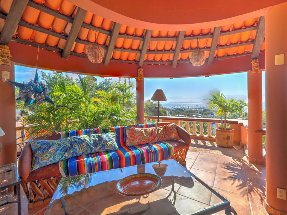 Open air living and views