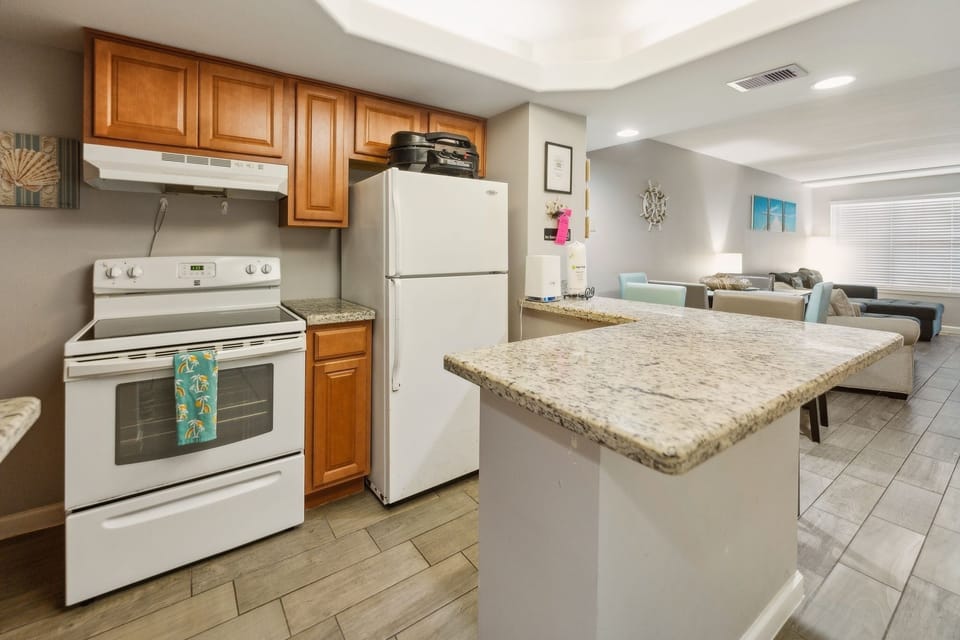 Indoors, Kitchen, Refrigerator, Microwave, Oven