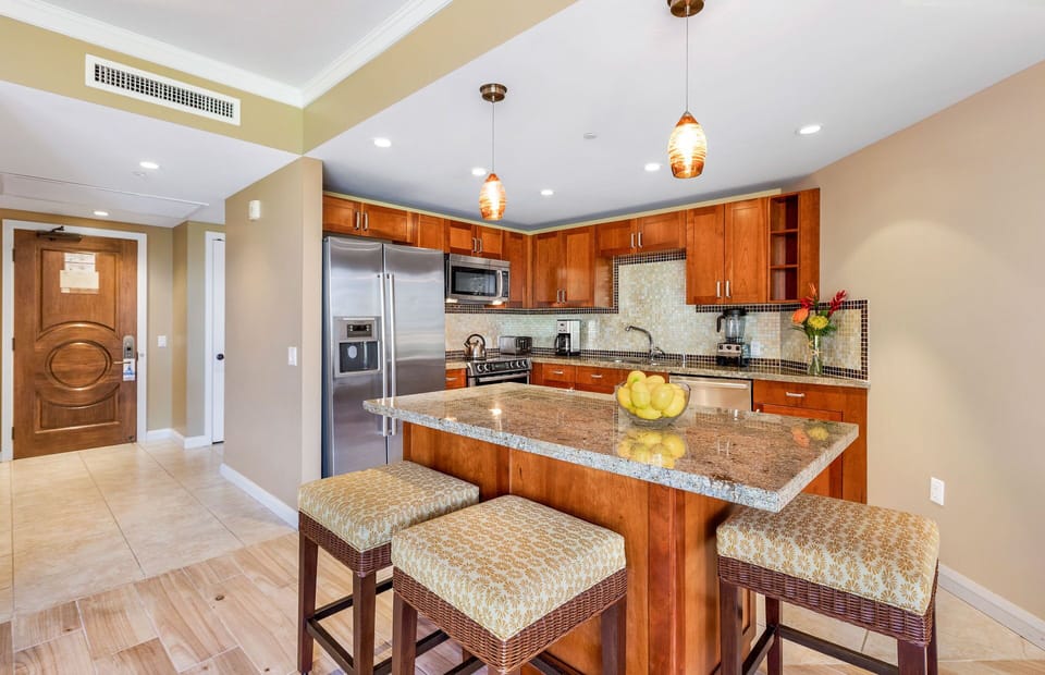 And a fully appointed kitchen
                