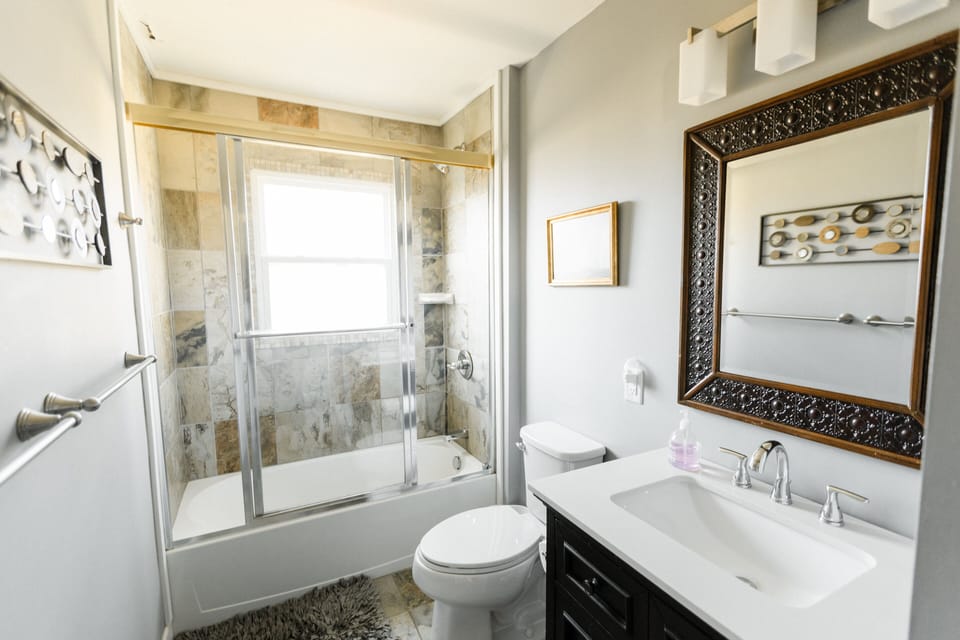 full service bathroom