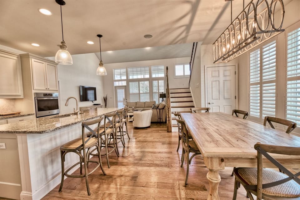 Large Kitchen and Dinning Area