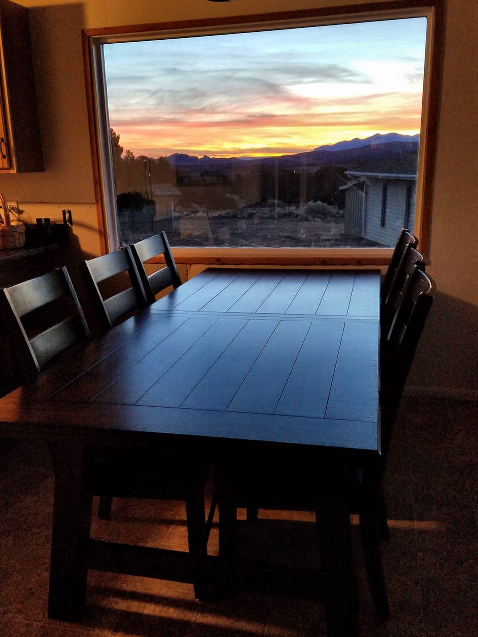 Dining.
Eastern views of Henry Mountains and Capitol Reef National Park. 