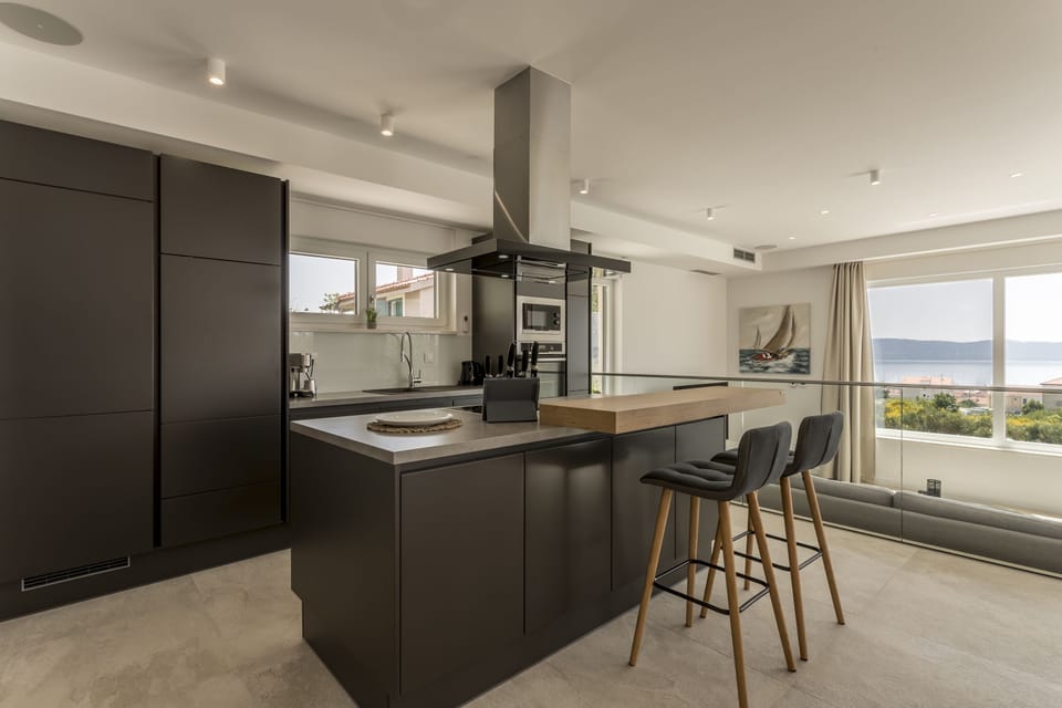 Fully equipped kitchen with all necessary essentials