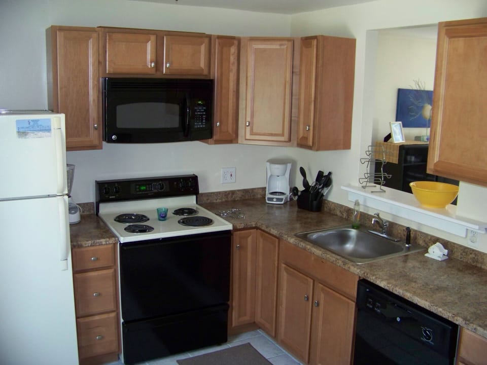 Kitchen Dean's Escape