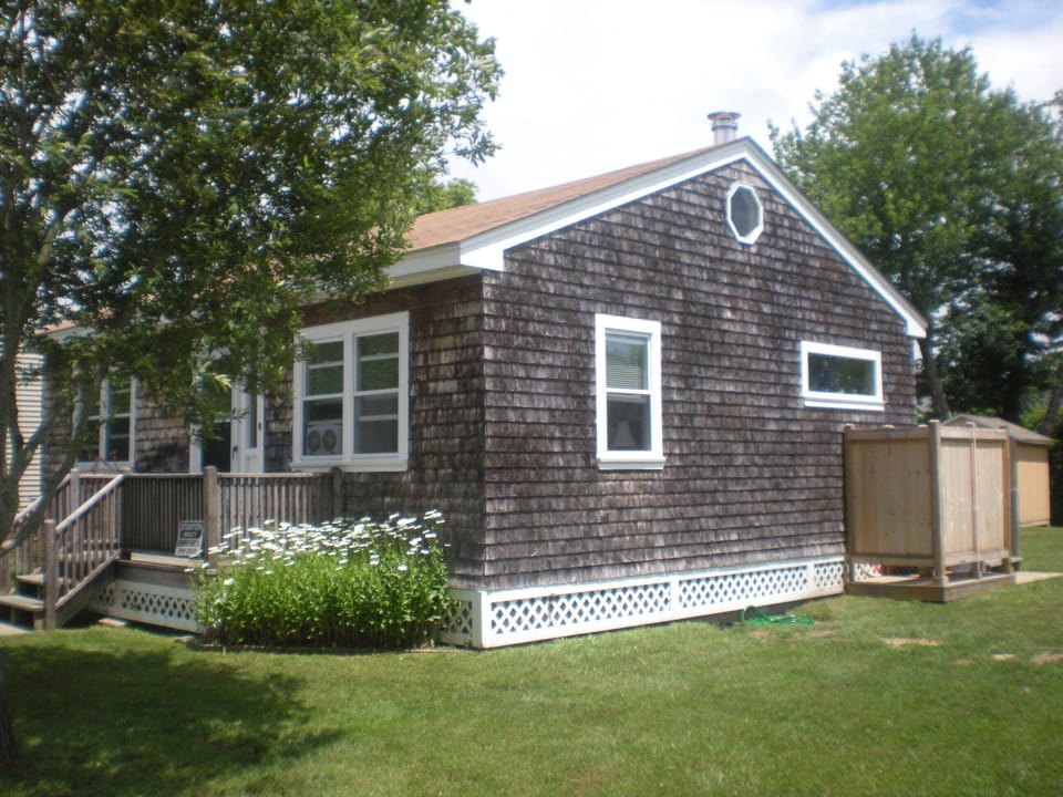 Exterior Natalie's Salt Pond Place