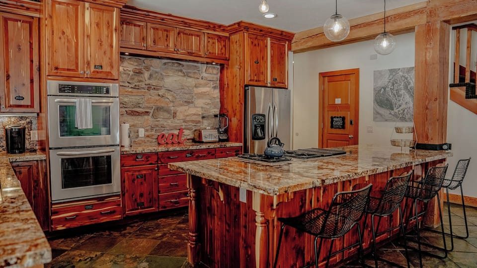Chef's Kitchen