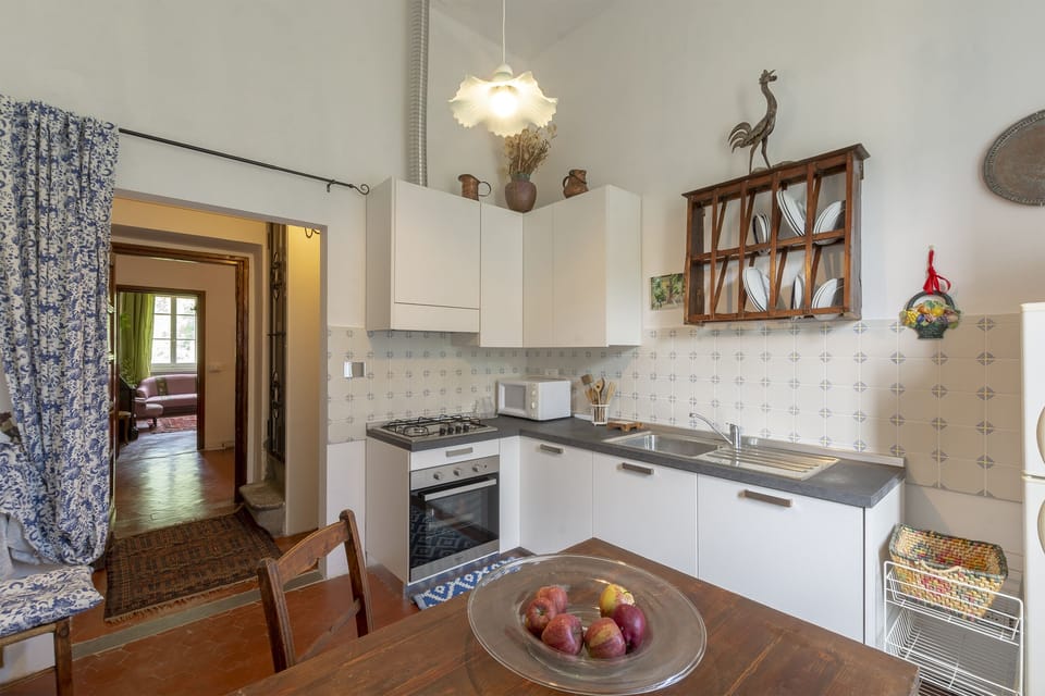 The kitchen .