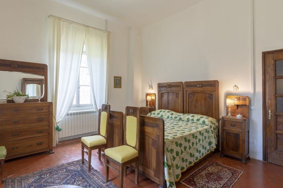  Greendouble bedroom