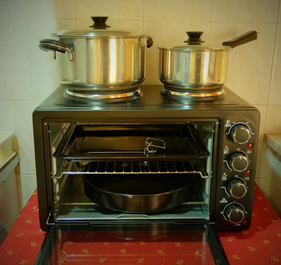 Oven.