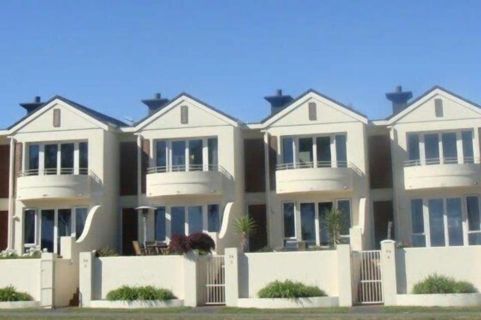 beau's apartment 3rd from left