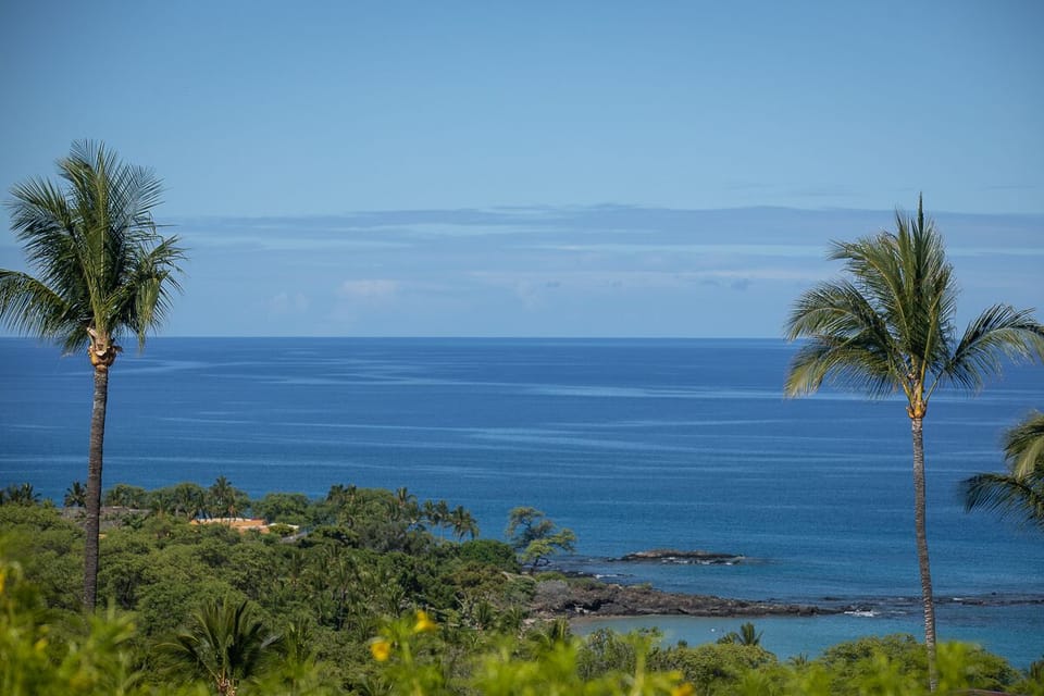 Breathtaking ocean view from the lanai, perfect for morning coffee or sunset relaxation.