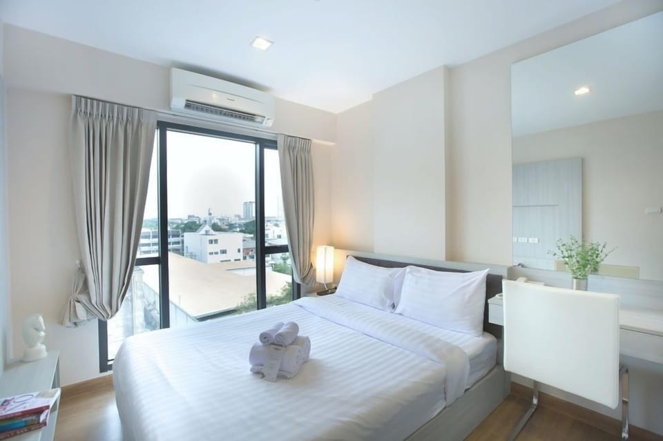 One Bedroom Deluxe C