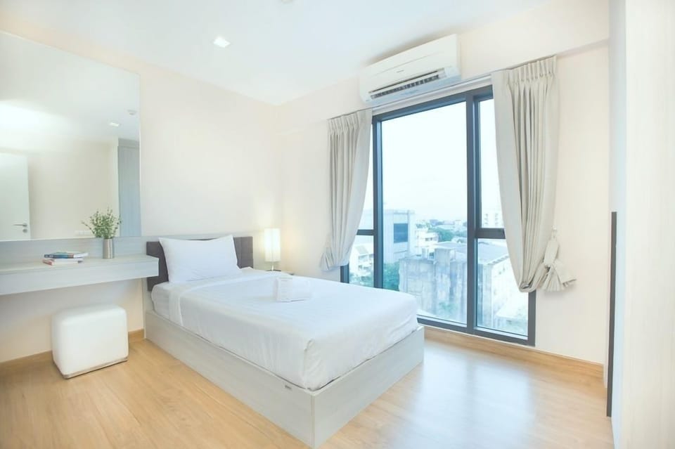 Superior 1 Bedroom C