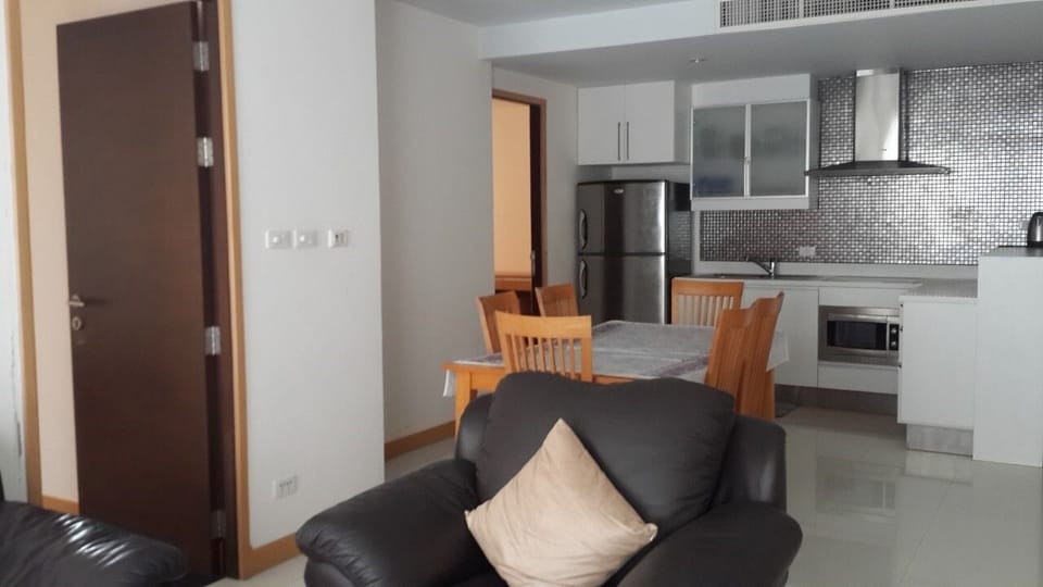 Great Value 2 bed, Beachfront Apartment 