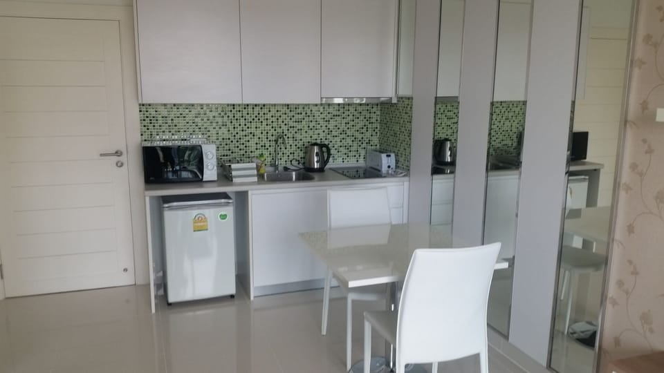Lovely, but cheap 1 bed Condo in Jomtien