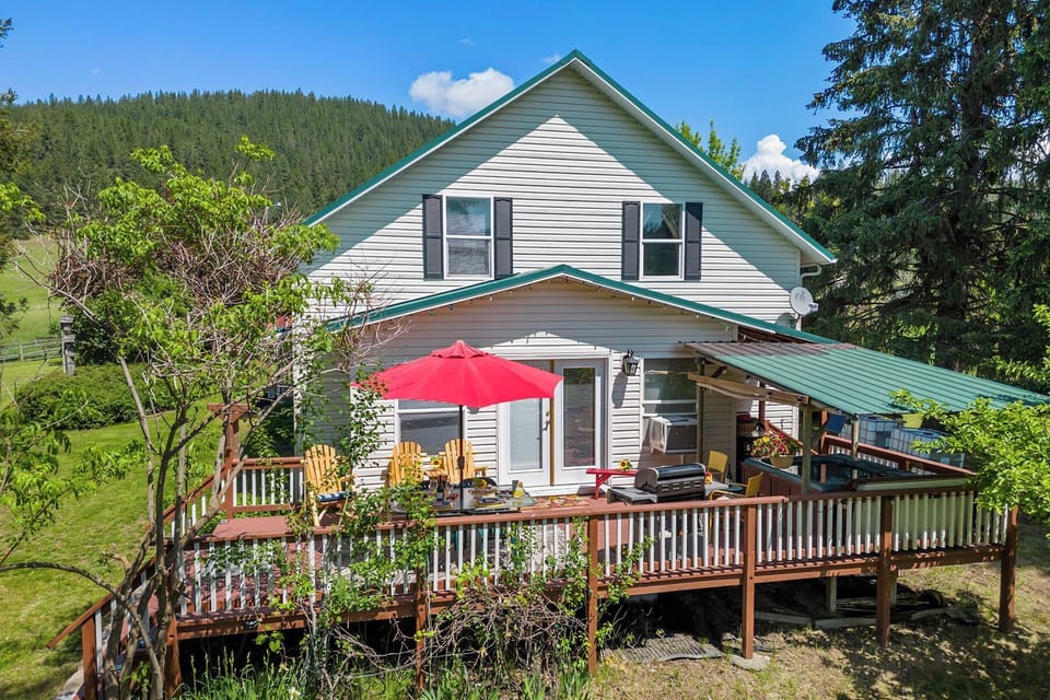 Farmhouse with Patio