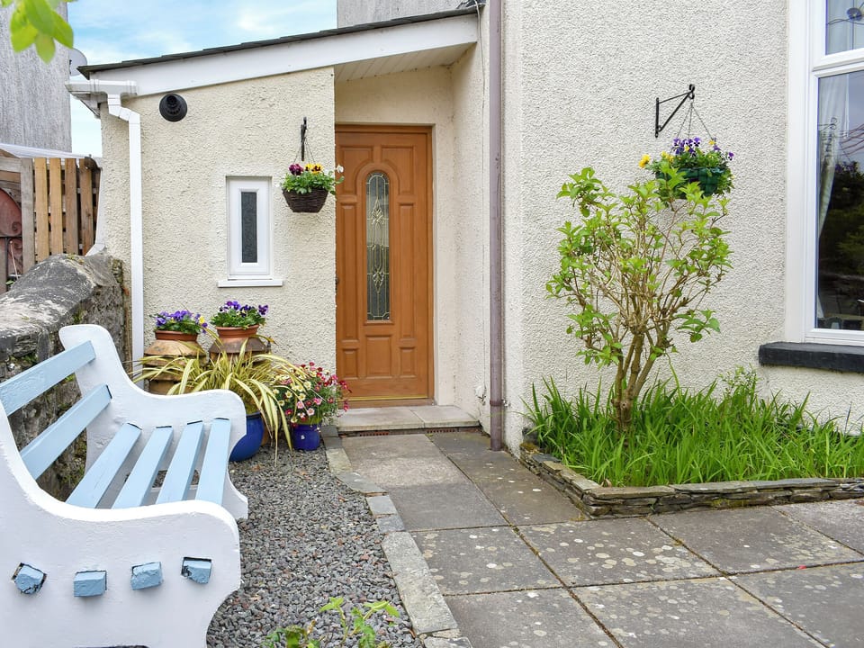 Exterior | Bay Cottage, Par, near St Austell