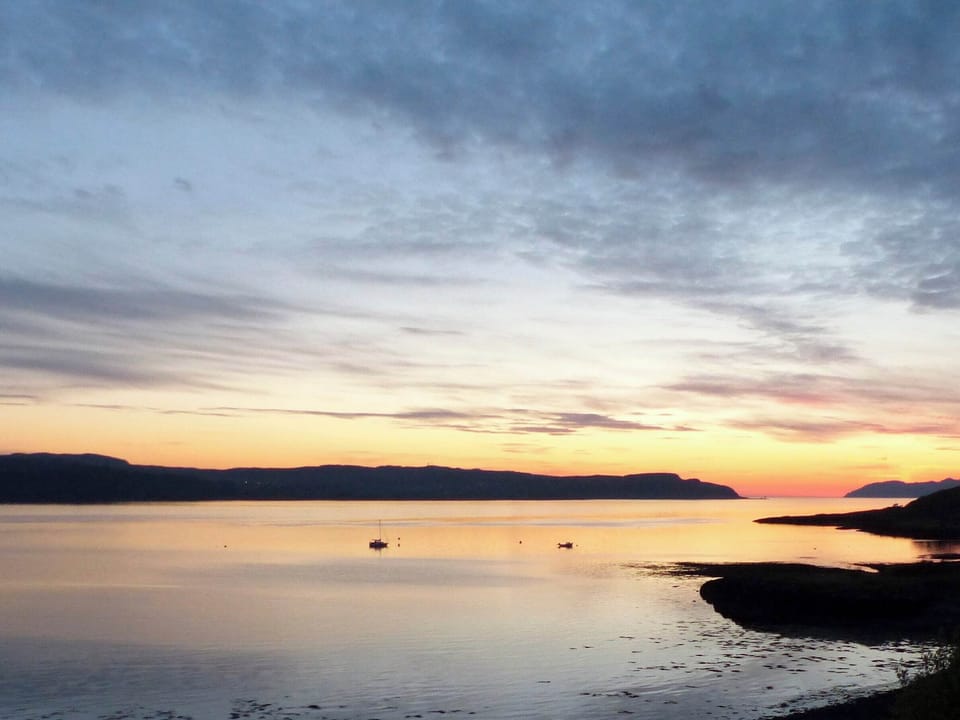 Wonderful sunset views | Seaview Cottage, Drimnin, near Lochaline