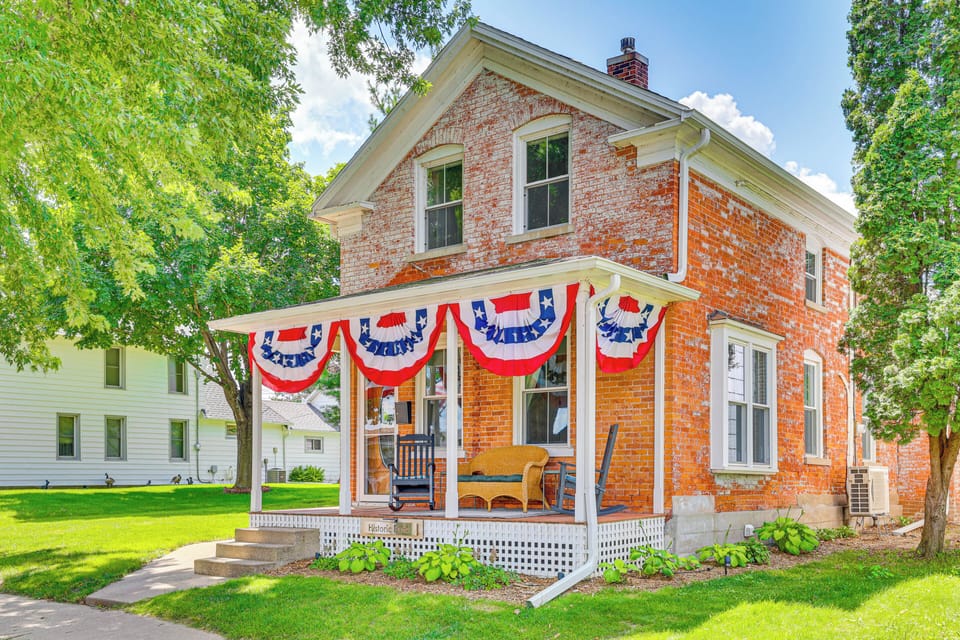 Wabasha Vacation Rental | 3BR | 1.5BA | Stairs Required for Access | 1,548 Sq Ft