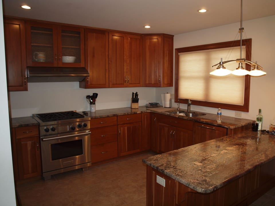 Gourmet kitchen with wolf stove, Sub Zero refrigerator and Bosch dishwasher 