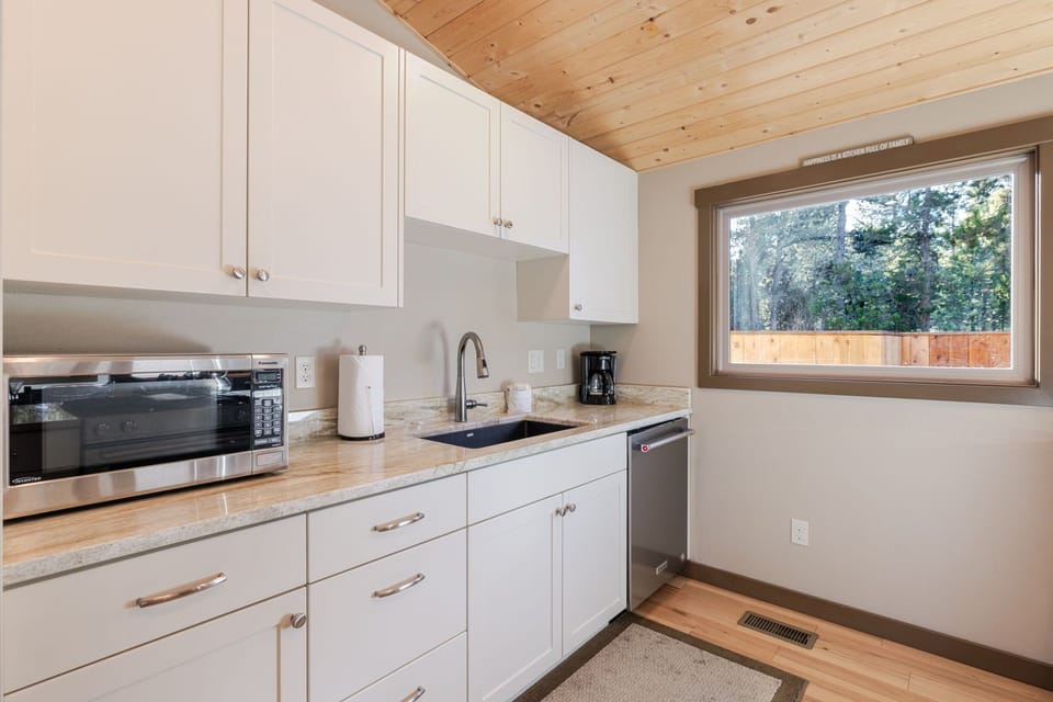 4-web-or-mls-11 Pine Bouch Lane-2