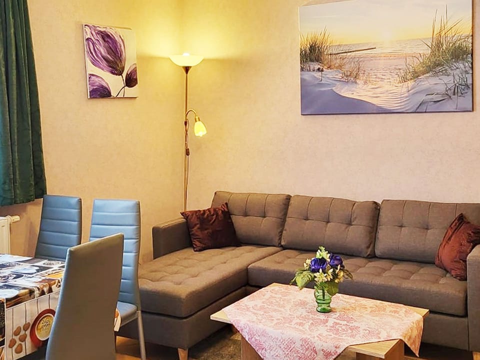 3-R-FeWo 23 - Ferienpark Waldperle Bed and Breakfast in Trassenheide