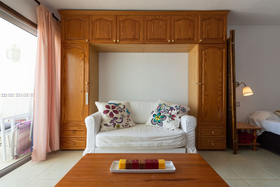 Sofa which turns into a bed too