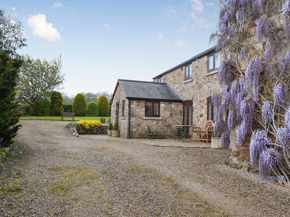 Exterior | The Wain House, Weston Rhyn, near Oswestry