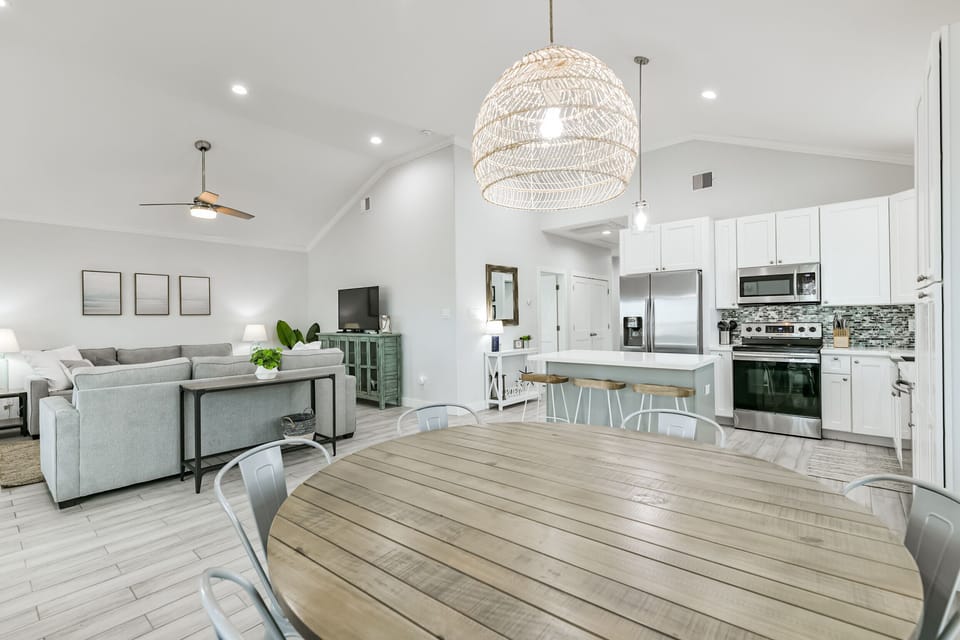 open dining area 
