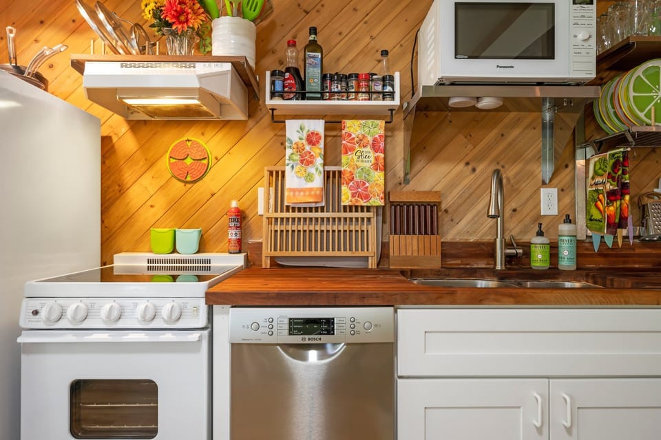 Fully stocked kitchen with even some spices