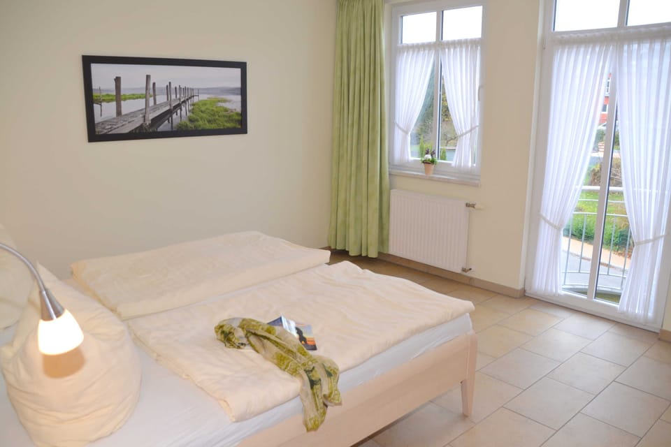 Cat III - Apartment 10 - Apartments Villa Am Sonnenstrand Villa in Heringsdorf