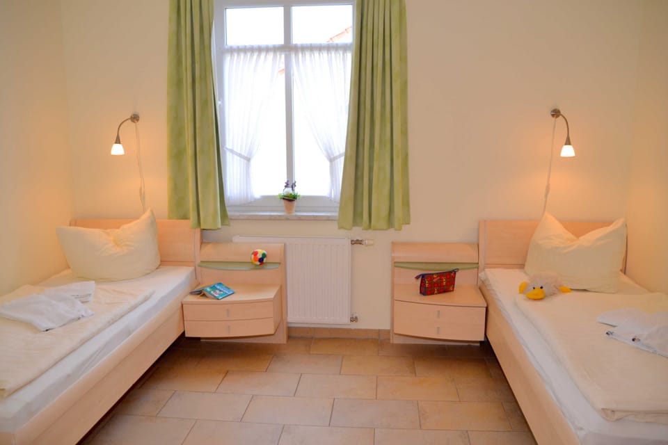 Cat III - Apartment 10 - Apartments Villa Am Sonnenstrand Villa in Heringsdorf
