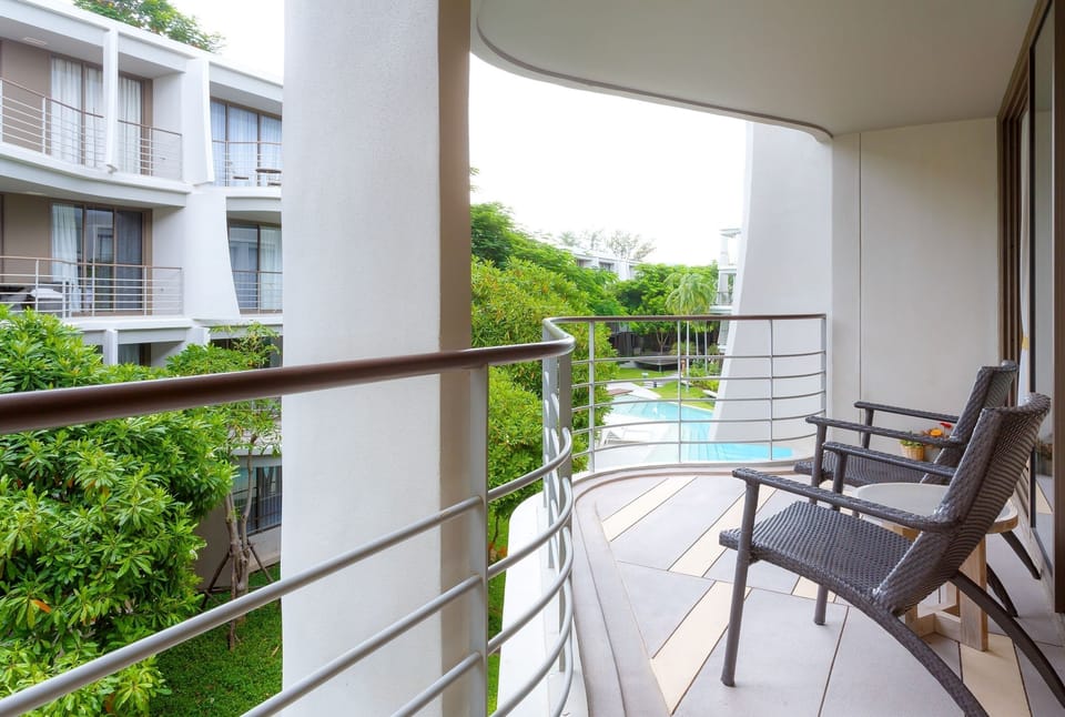 Baan SanKraam_1BR Apt, GCC-PoolView