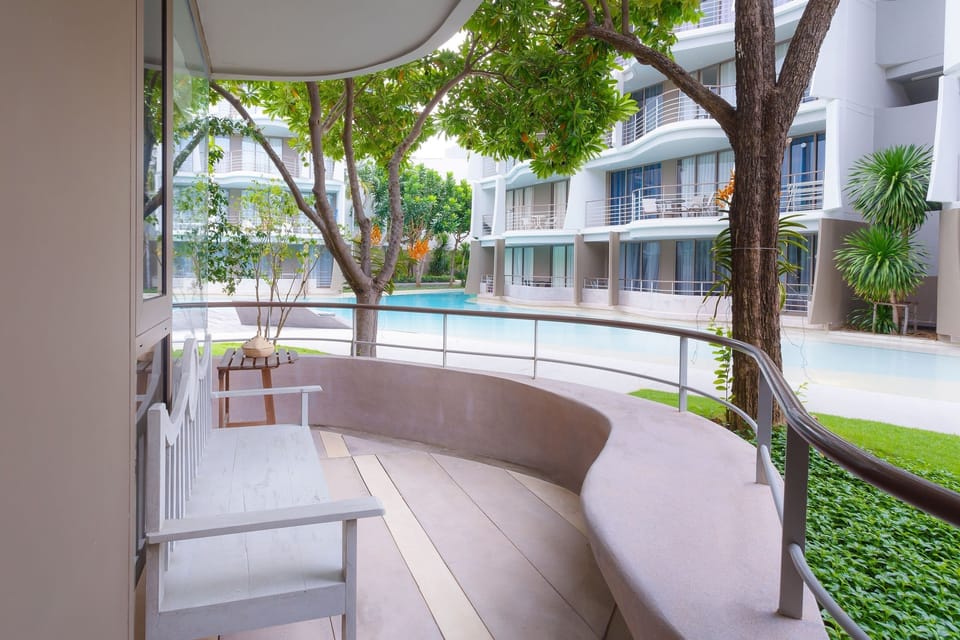 Baan SanKraam_2BR Apt, KAD-PoolView