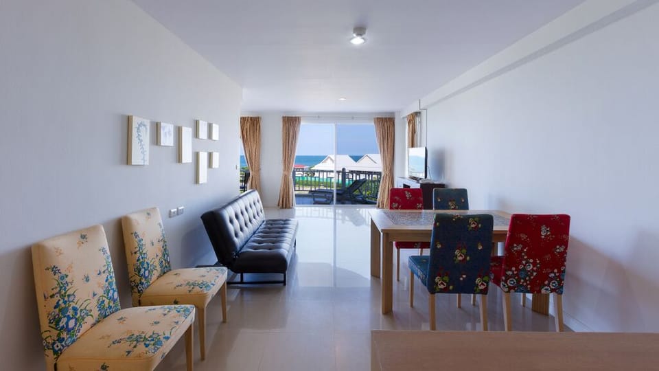 Baan PooLom HH_2Bedroom Apt SeaView:BDD