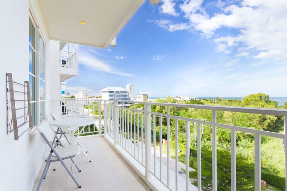 Summer HuaHin_2BR Apt. w GardenView-EAF