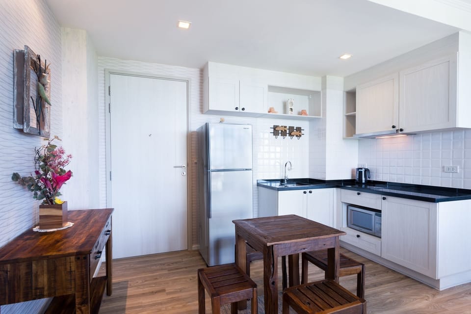 Summer HuaHin_2BR Apt. w GardenView-EAF