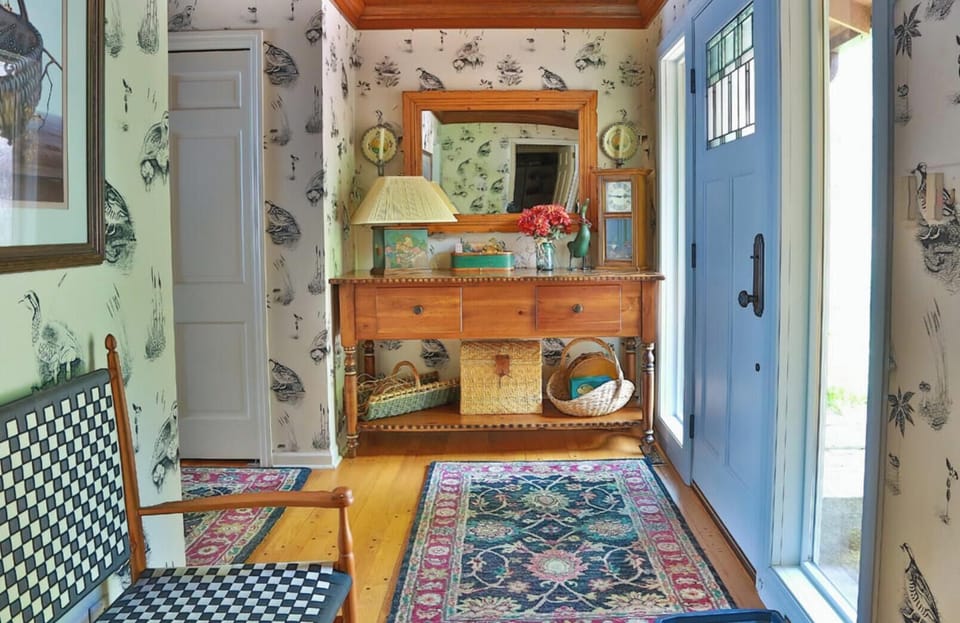 Roomy entry with two large closets.