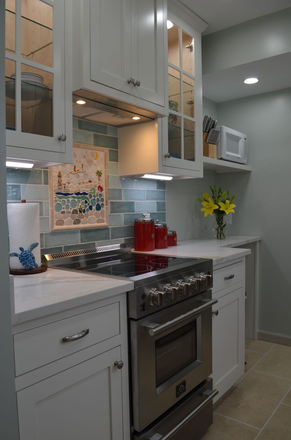 All new appliances and the oven has air- frying capabilities. 