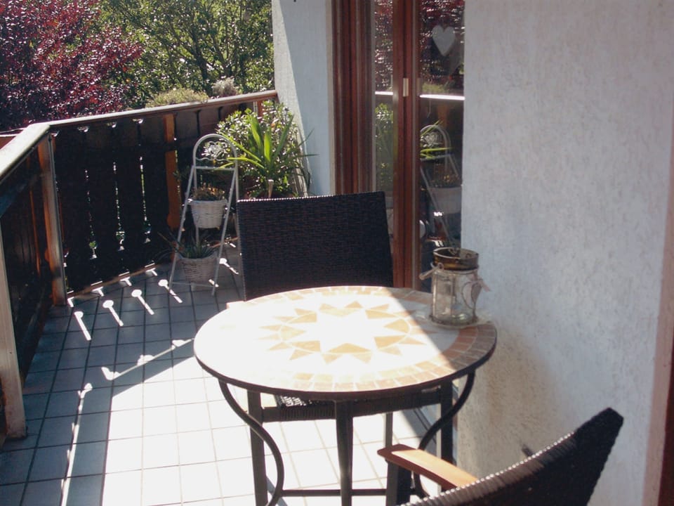 Quadruple Room with Shower and Toilet - Gästehaus Waldblick Bed and Breakfast in Ringsheim