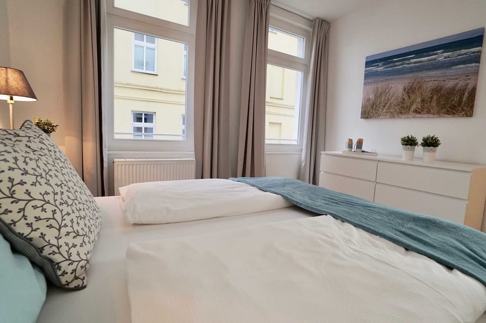 Holiday apartment (3) Zudar - Apartment house Johanneshorst Apartment hotel in Sellin