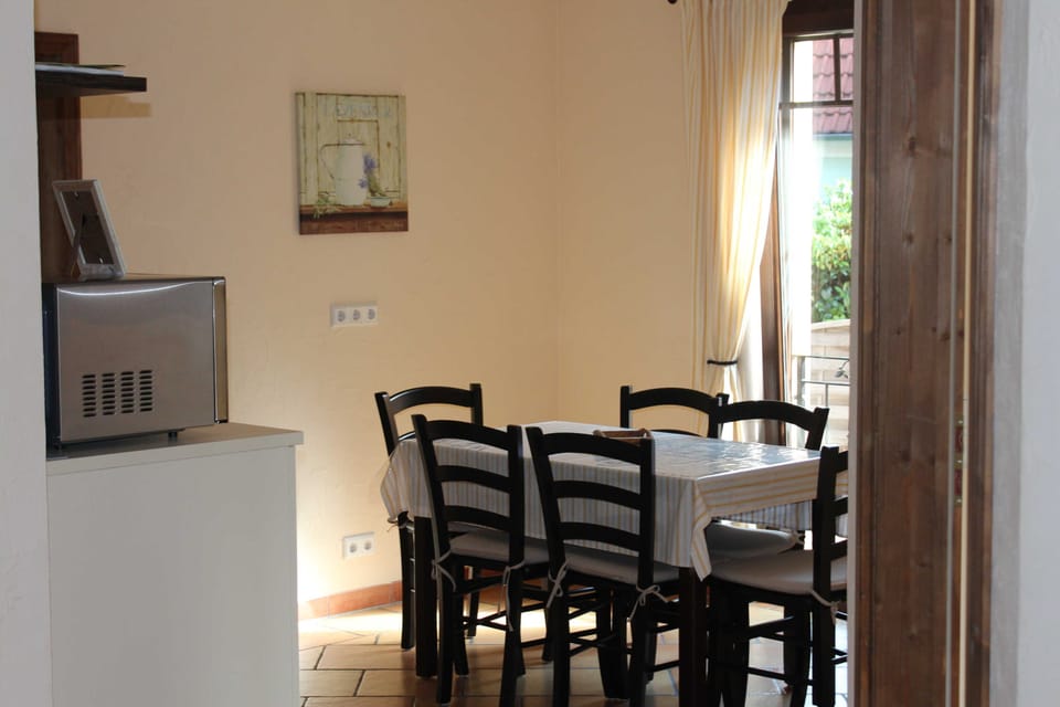 Two-Bedroom Apartment (5) - Pension Vanii Bed and Breakfast in Rust