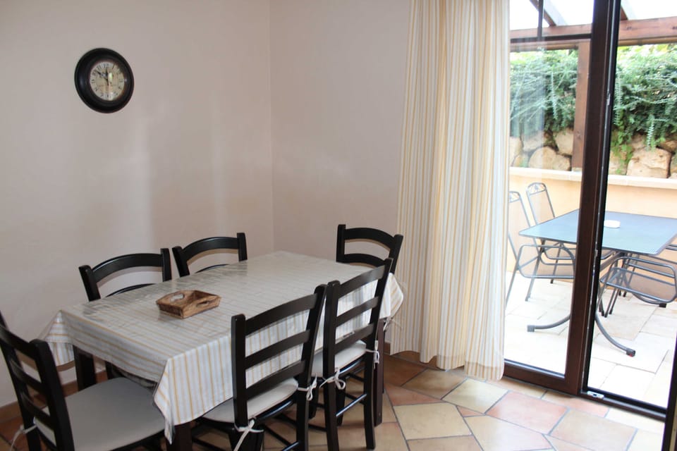Two-Bedroom Apartment (3) - Pension Vanii Bed and Breakfast in Rust