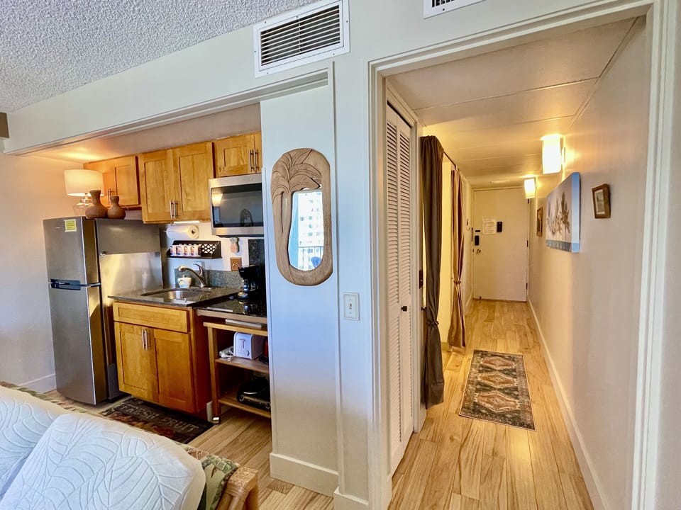 Pineapple Cottage #2